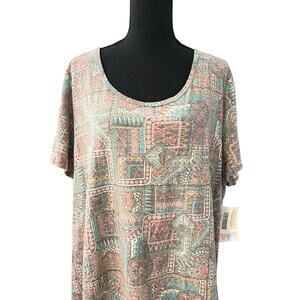 NWT Lularoe CLASSIC T Women's Plus Size 3XL Geometric Print Short Sleeve Gray